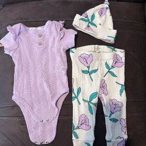 Jessica Simpson Floral set